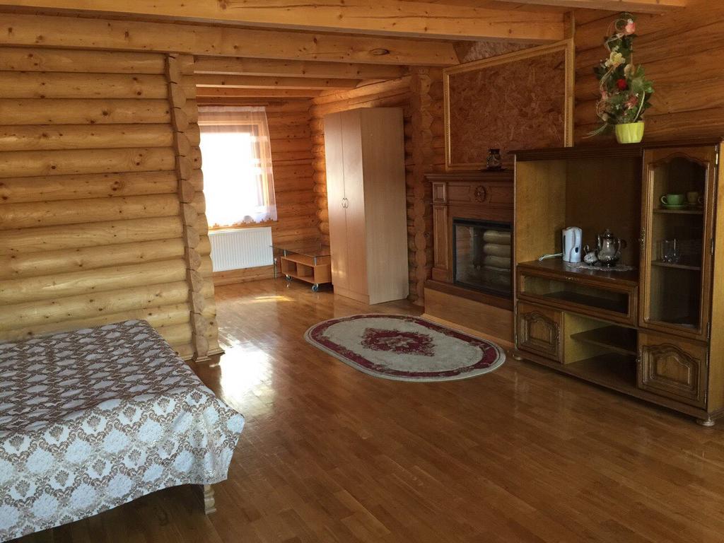 Privatna Sadiba Chalet Oryavchyk Bagian luar foto