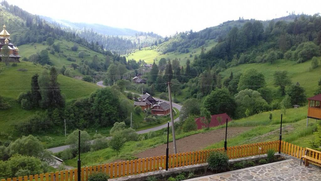 Privatna Sadiba Chalet Oryavchyk Bagian luar foto