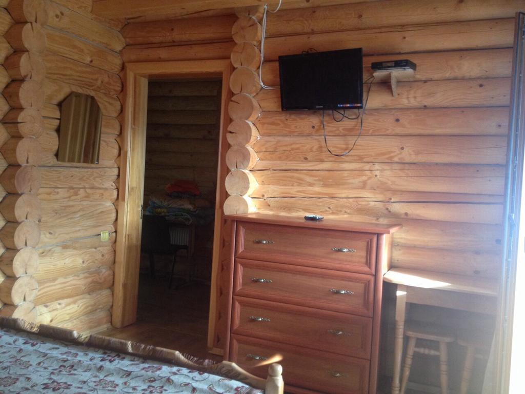 Privatna Sadiba Chalet Oryavchyk Bagian luar foto